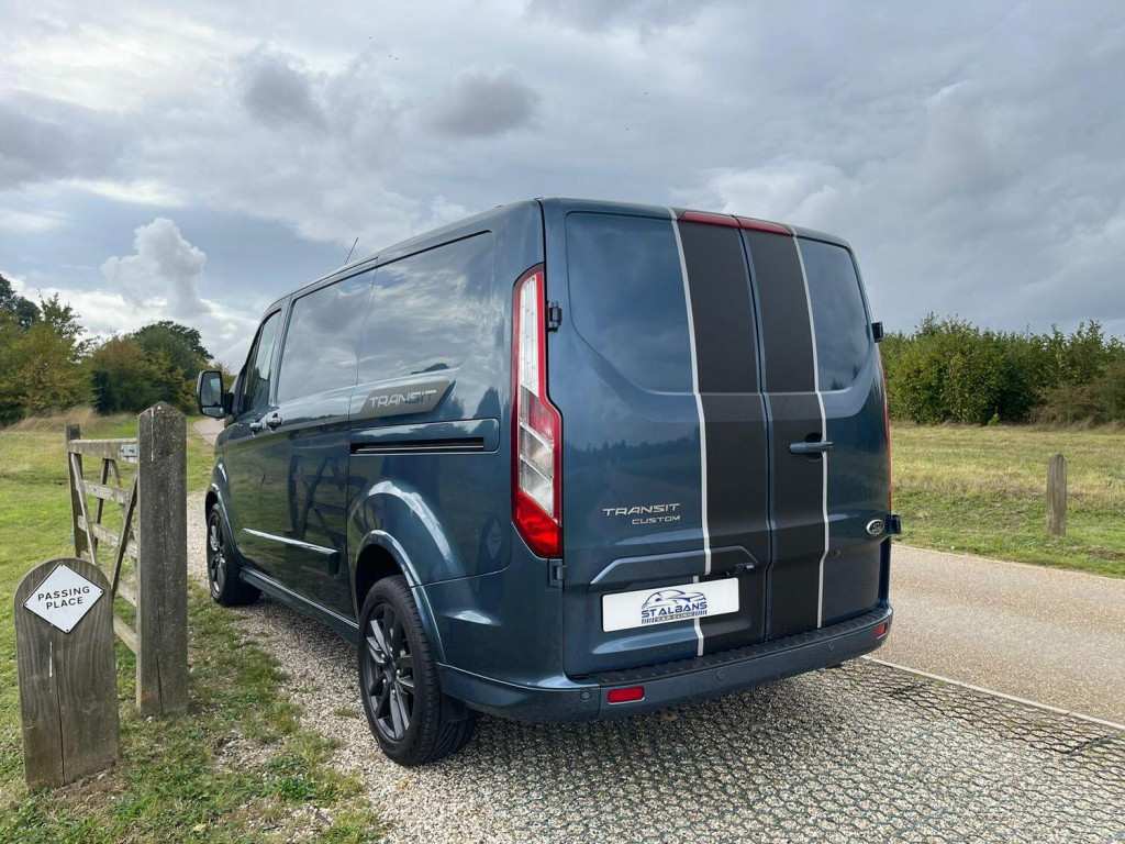 View FORD TRANSIT CUSTOM 290 Sport 180PS