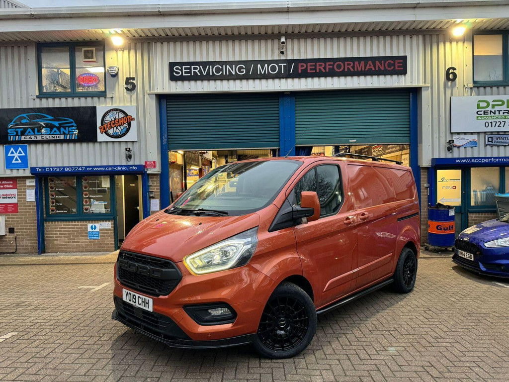 View FORD TRANSIT CUSTOM Limited - Auto 280 Ecoblue