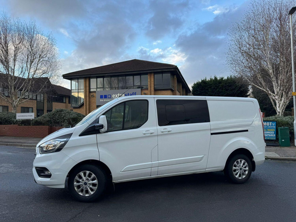 View FORD TRANSIT CUSTOM 2.0 320 EcoBlue Limited  LWB