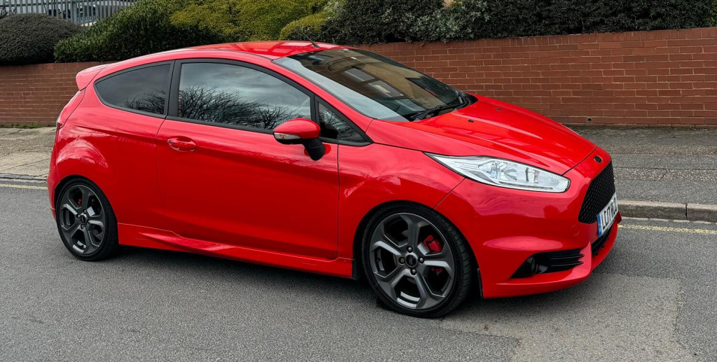 View FORD FIESTA 1.6 T EcoBoost ST-3 