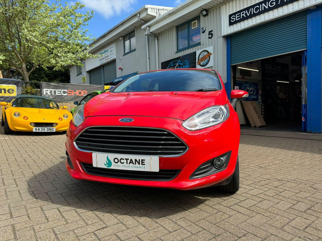 View FORD FIESTA 1.0 T EcoBoost Zetec 