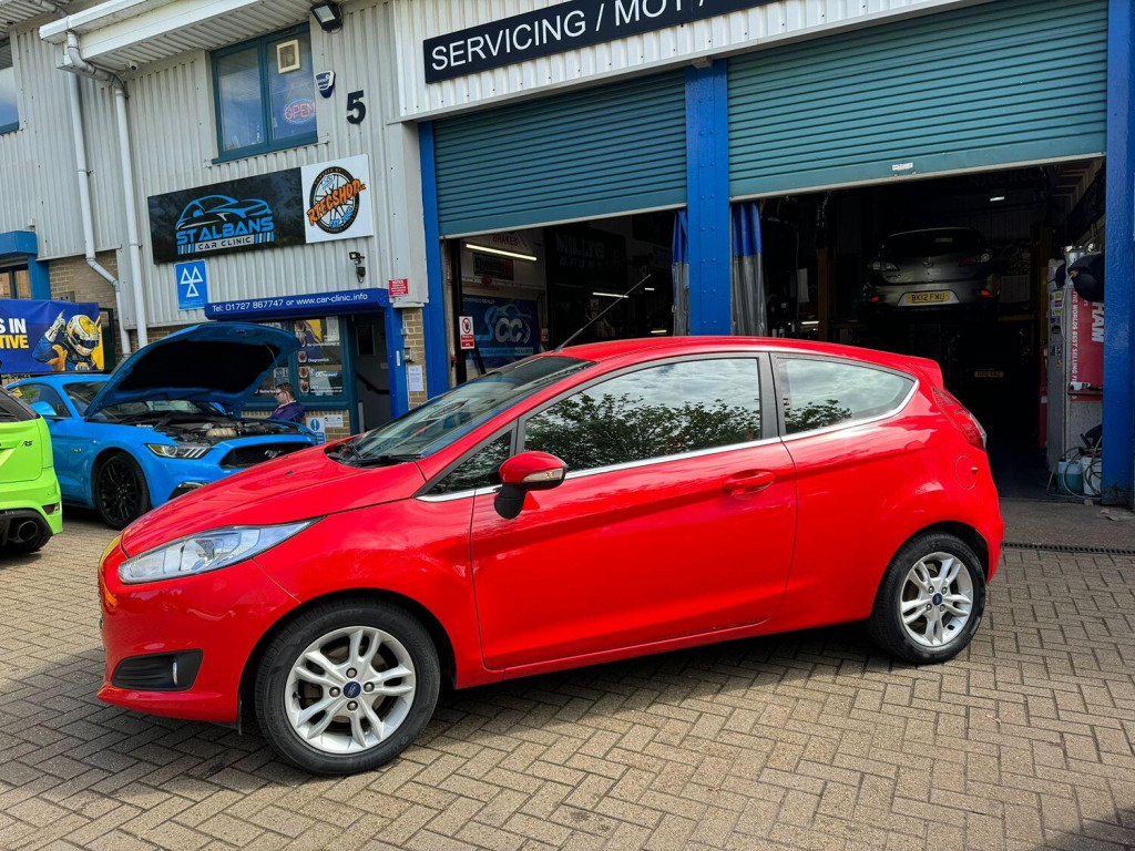 FORD FIESTA