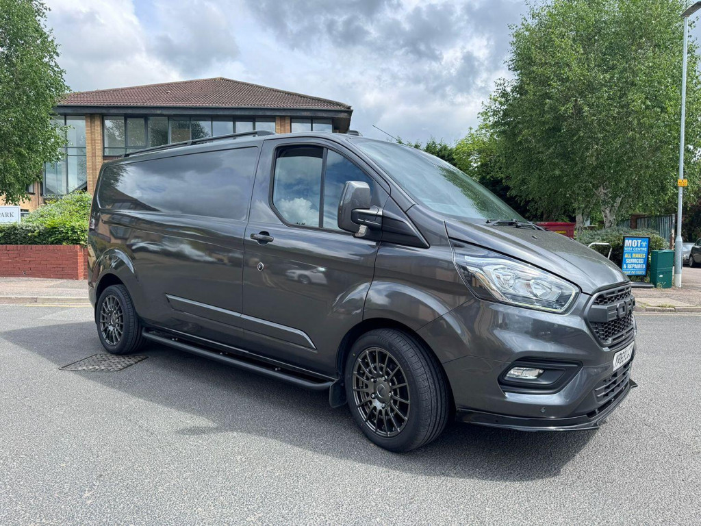 View FORD TRANSIT CUSTOM 2.0 300 EcoBlue Limited LWB