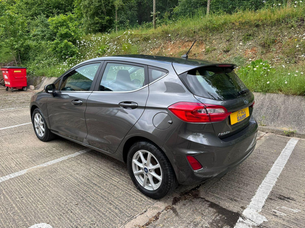 View FORD FIESTA 1.0 T EcoBoost Zetec