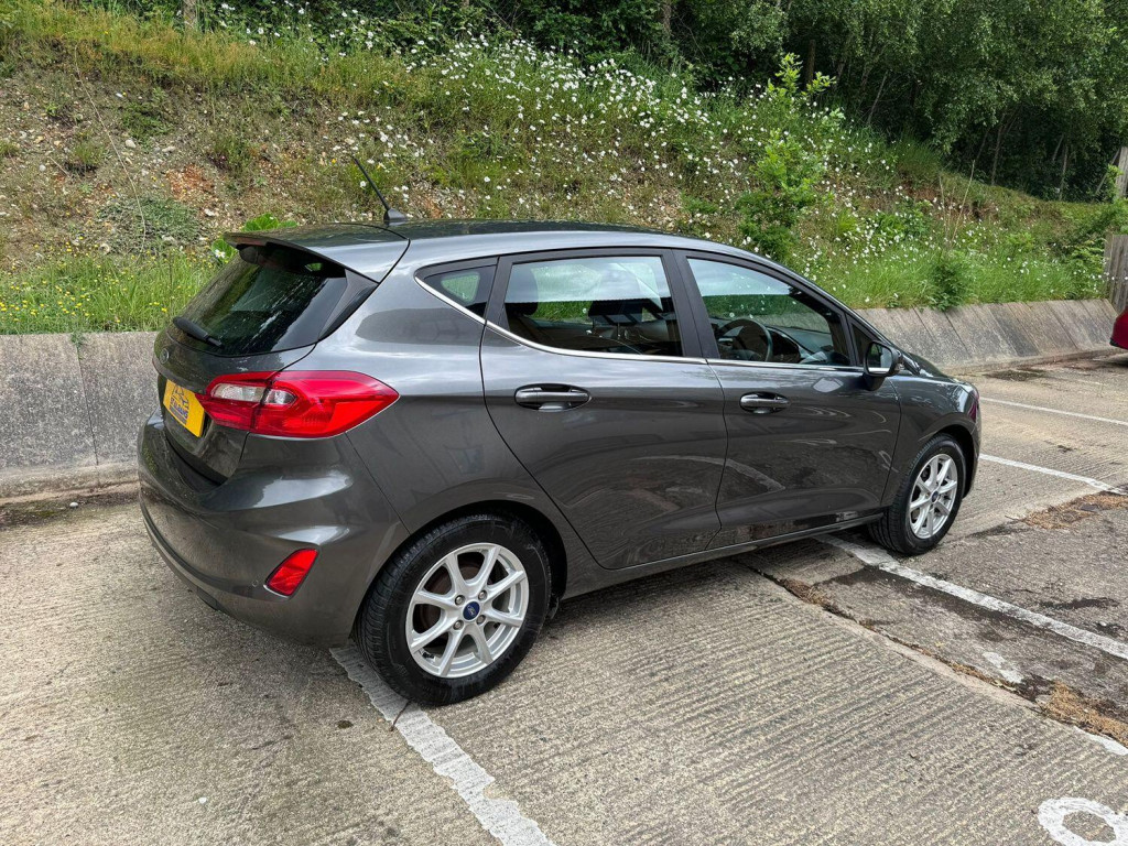 View FORD FIESTA 1.0 T EcoBoost Zetec