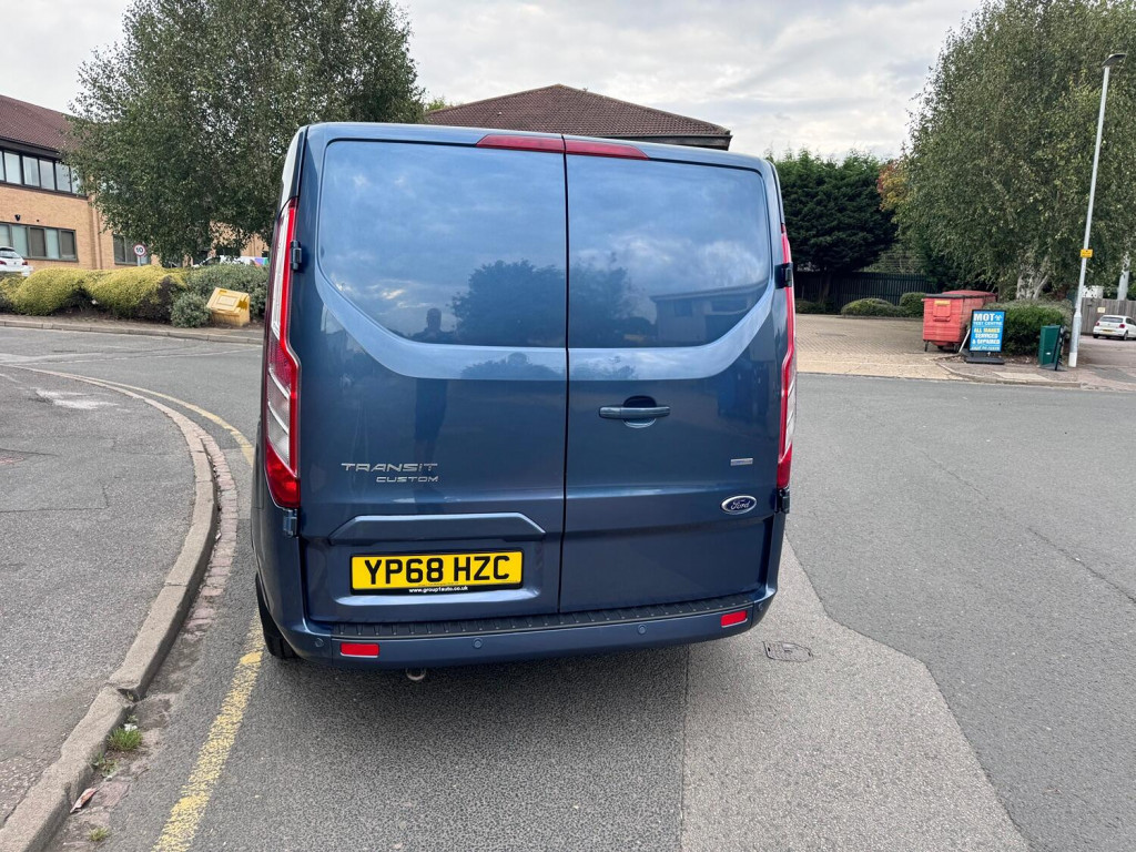 FORD TRANSIT CUSTOM