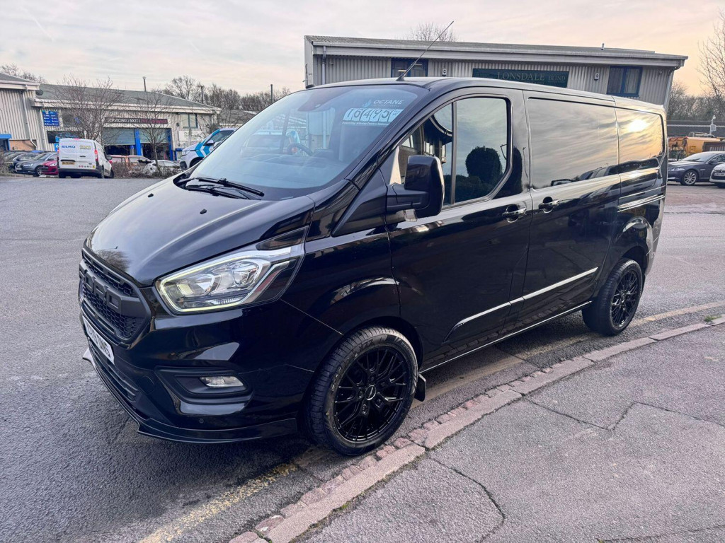 View FORD TRANSIT CUSTOM 2.0 280 EcoBlue Limited