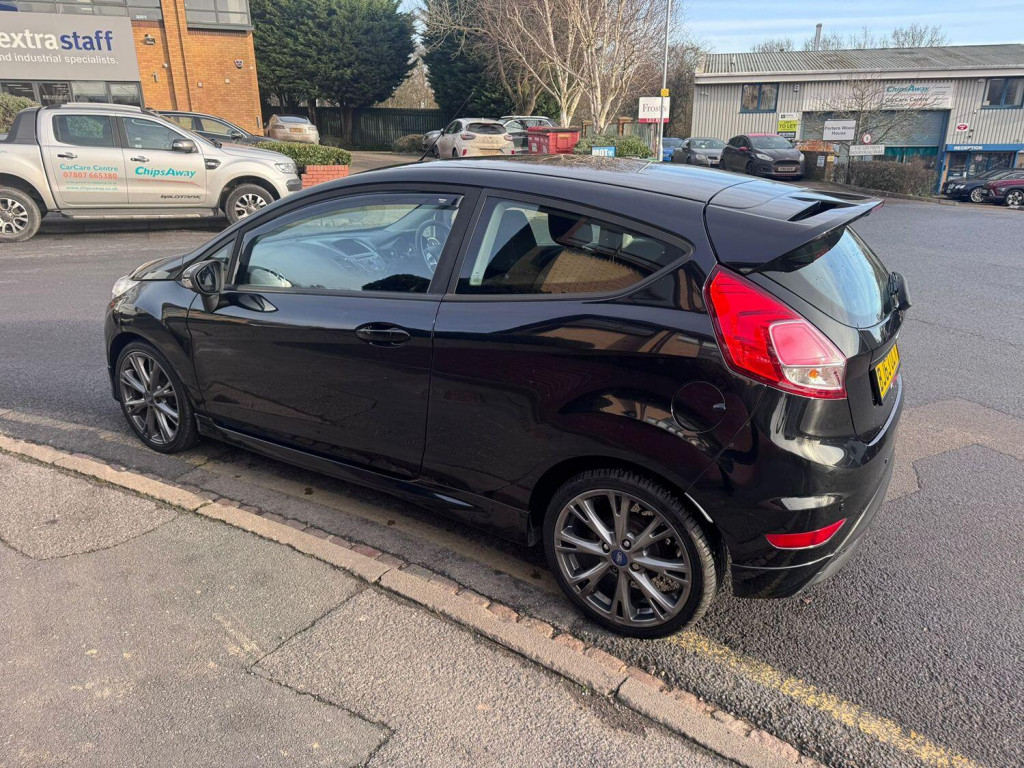 View FORD FIESTA 1.0 T EcoBoost Zetec S