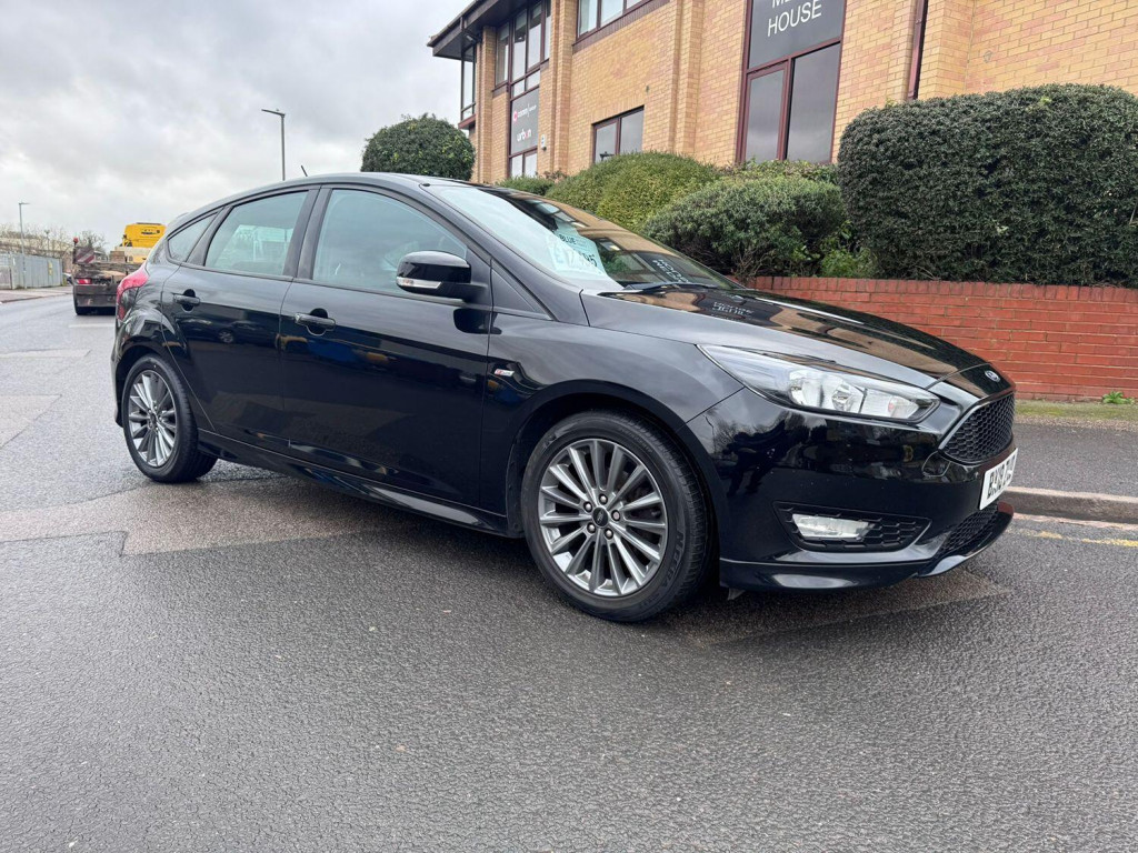 View FORD FOCUS 1.0 T EcoBoost ST-Line