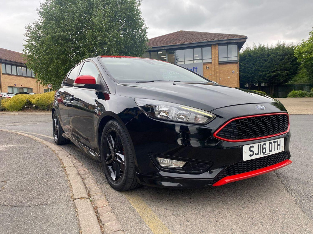 View FORD FOCUS 2.0 TDCi Zetec S Black Edition