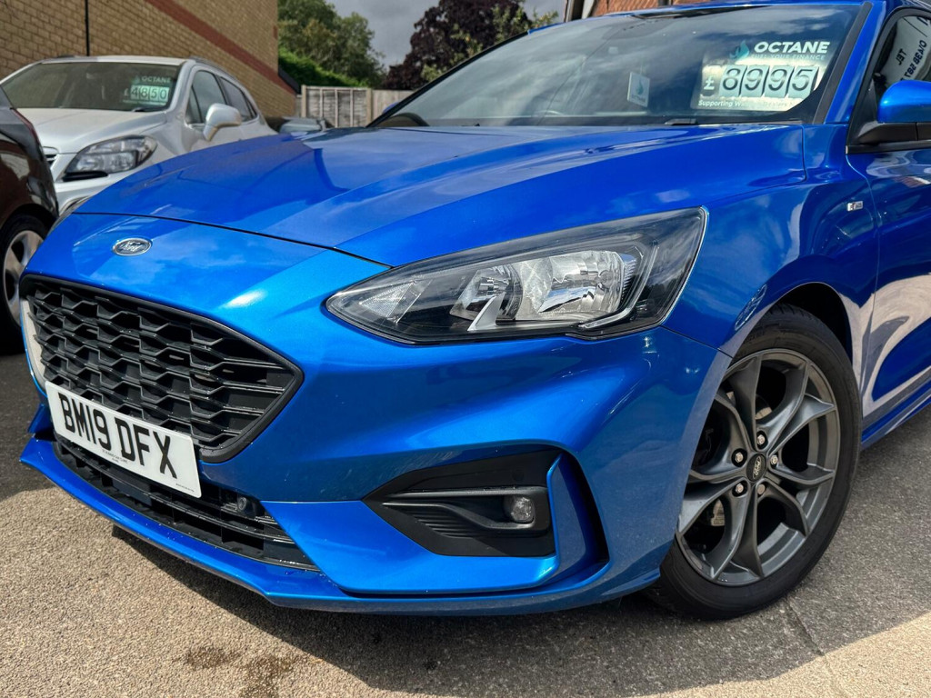 View FORD FOCUS 1.0 T EcoBoost ST-Line