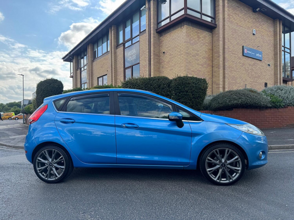 View FORD FIESTA 1.4 Zetec