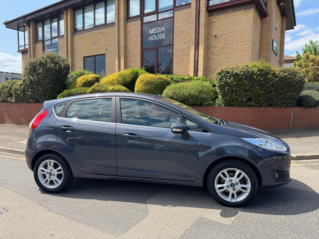 View FORD FIESTA 1.0 T EcoBoost Zetec