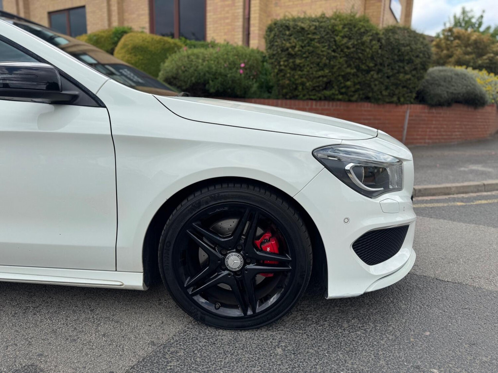 View MERCEDES-BENZ CLA 2.1 CLA220 CDI AMG Sport