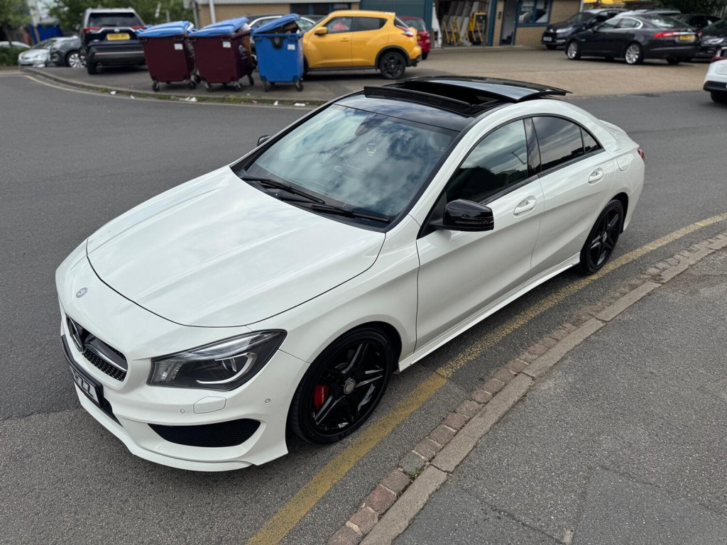 MERCEDES-BENZ CLA
