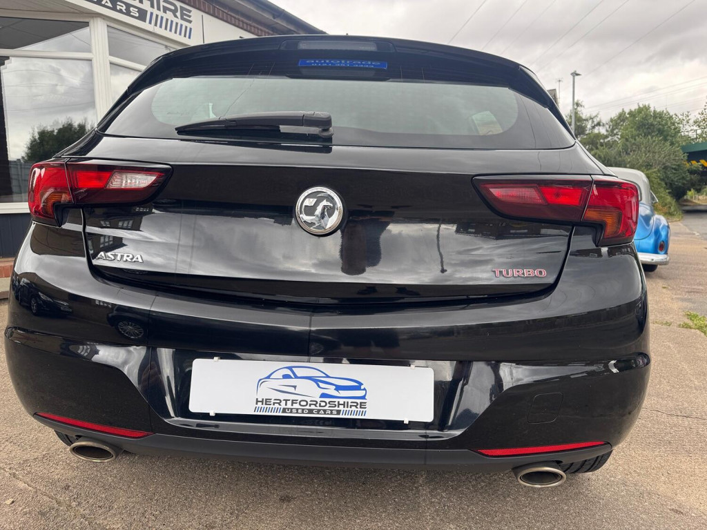 VAUXHALL ASTRA