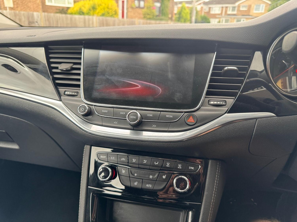 VAUXHALL ASTRA