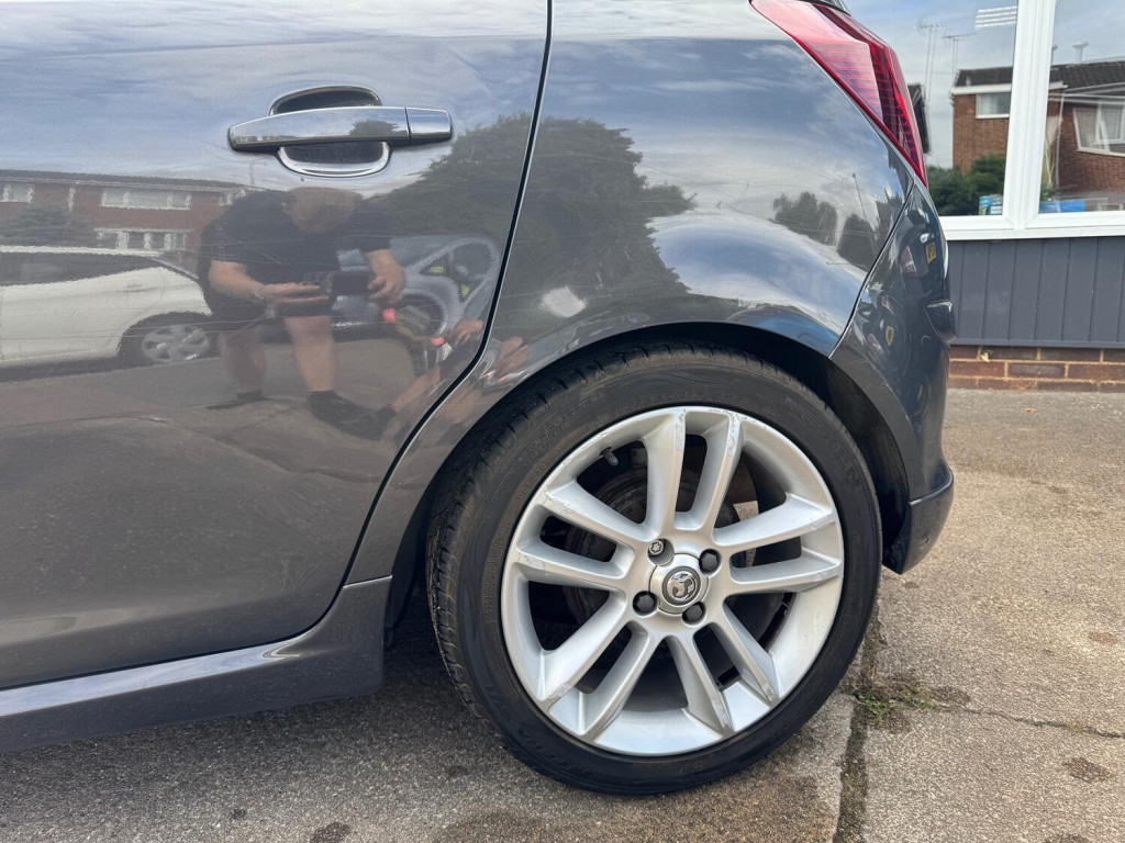 VAUXHALL CORSA