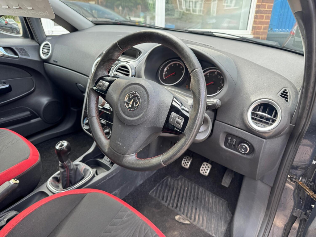 VAUXHALL CORSA