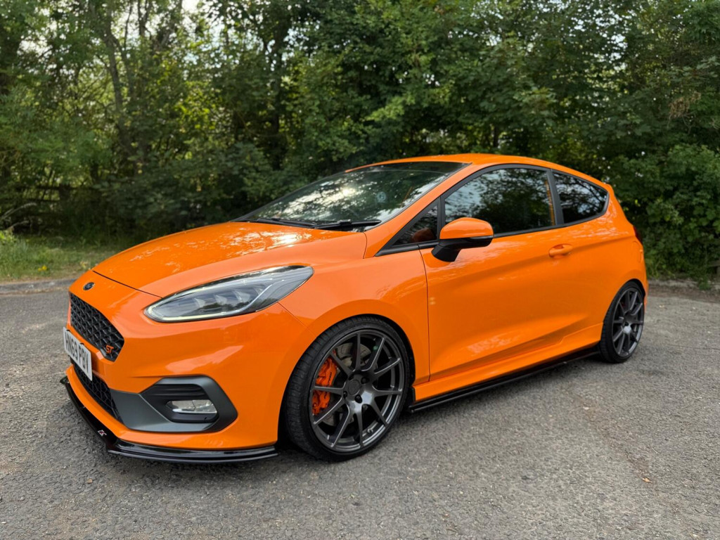 View FORD FIESTA 1.5 T EcoBoost ST Performance Edition