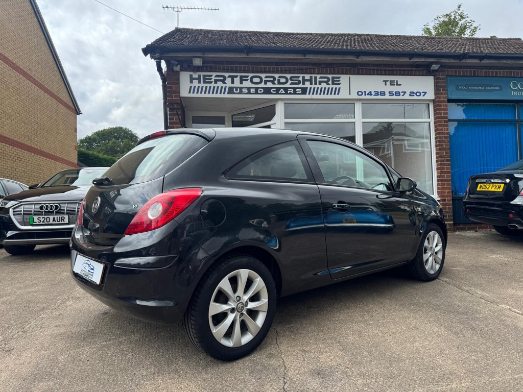 VAUXHALL CORSA
