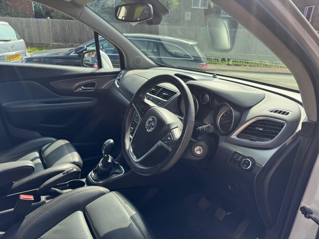 VAUXHALL MOKKA