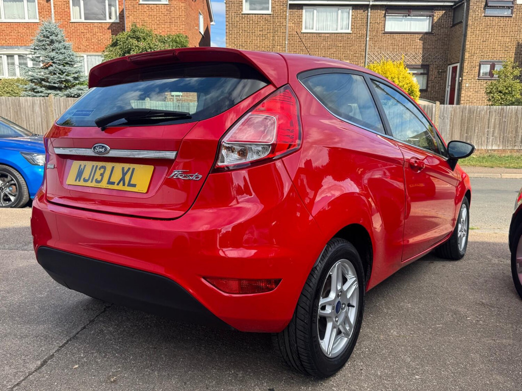 View FORD FIESTA 1.0 T EcoBoost Zetec