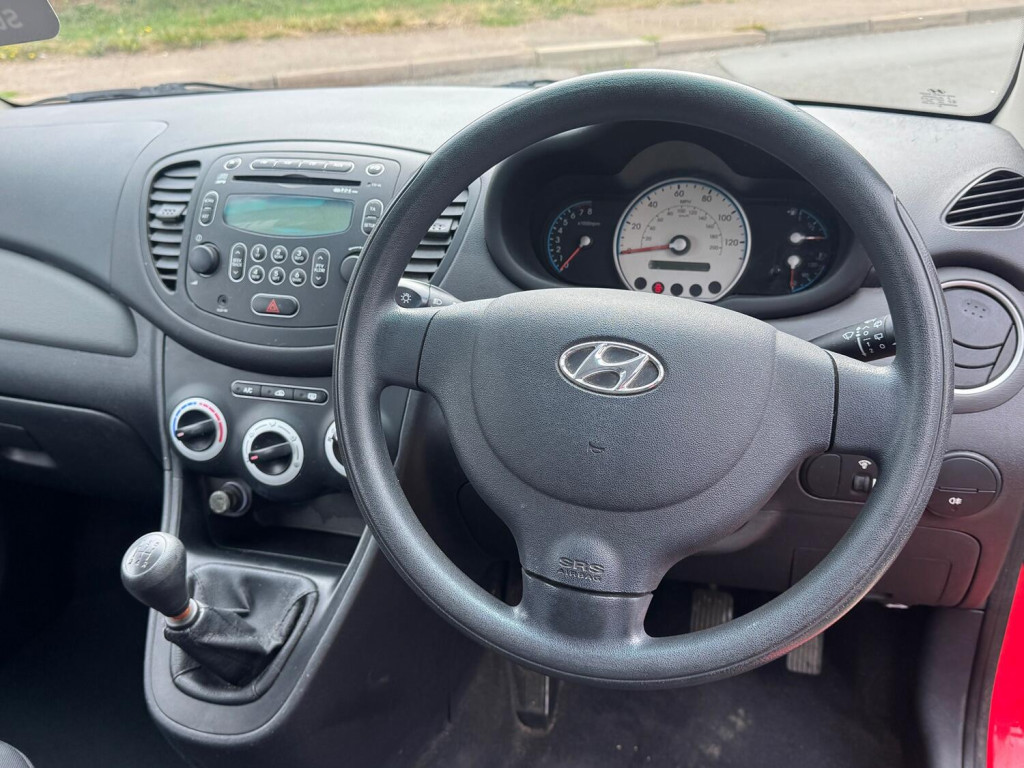 HYUNDAI I10
