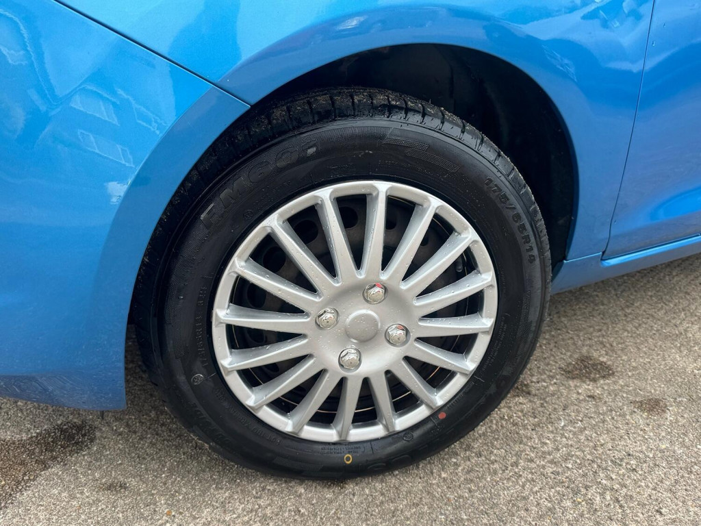 View FORD KA 1.2 Studio