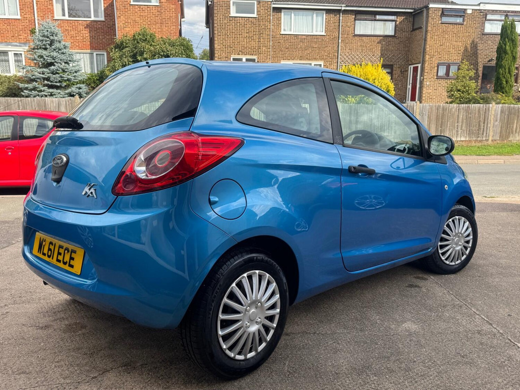 FORD KA