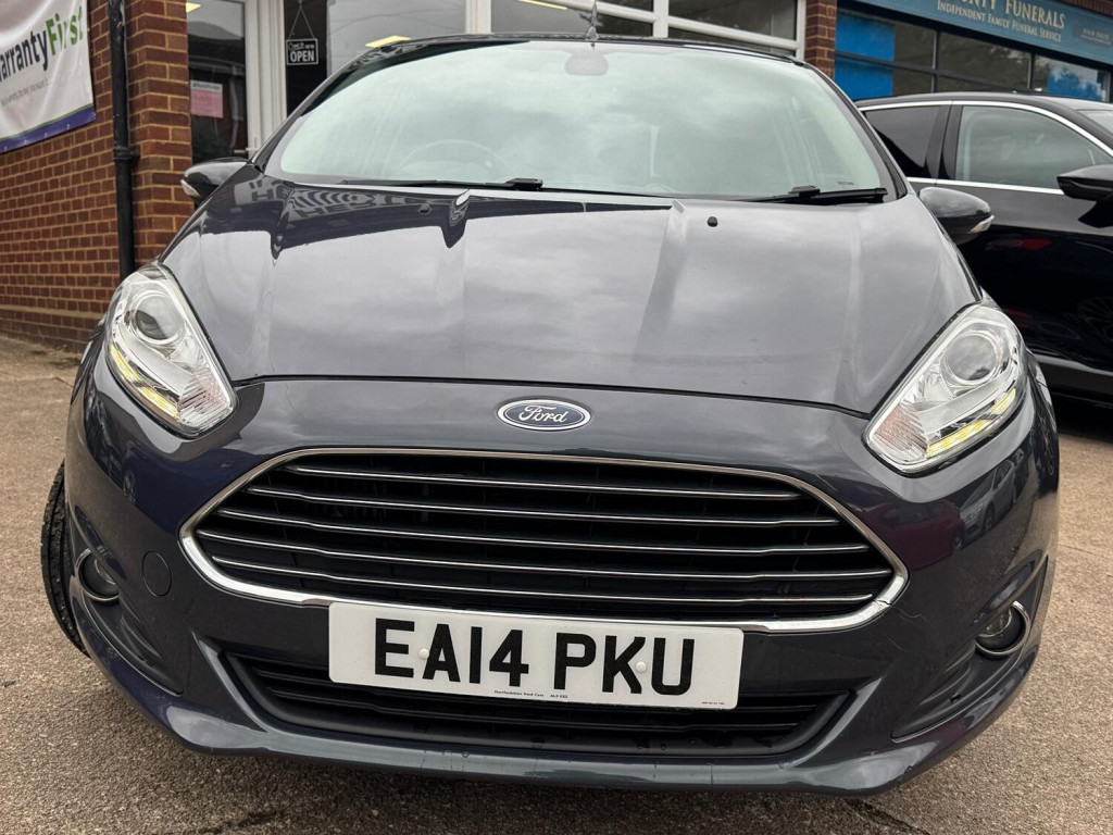 View FORD FIESTA 1.0 T EcoBoost Titanium