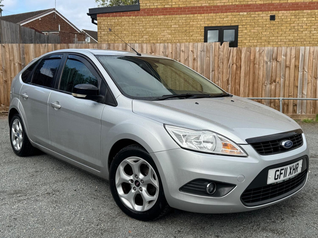 View FORD FOCUS 1.6 Sport