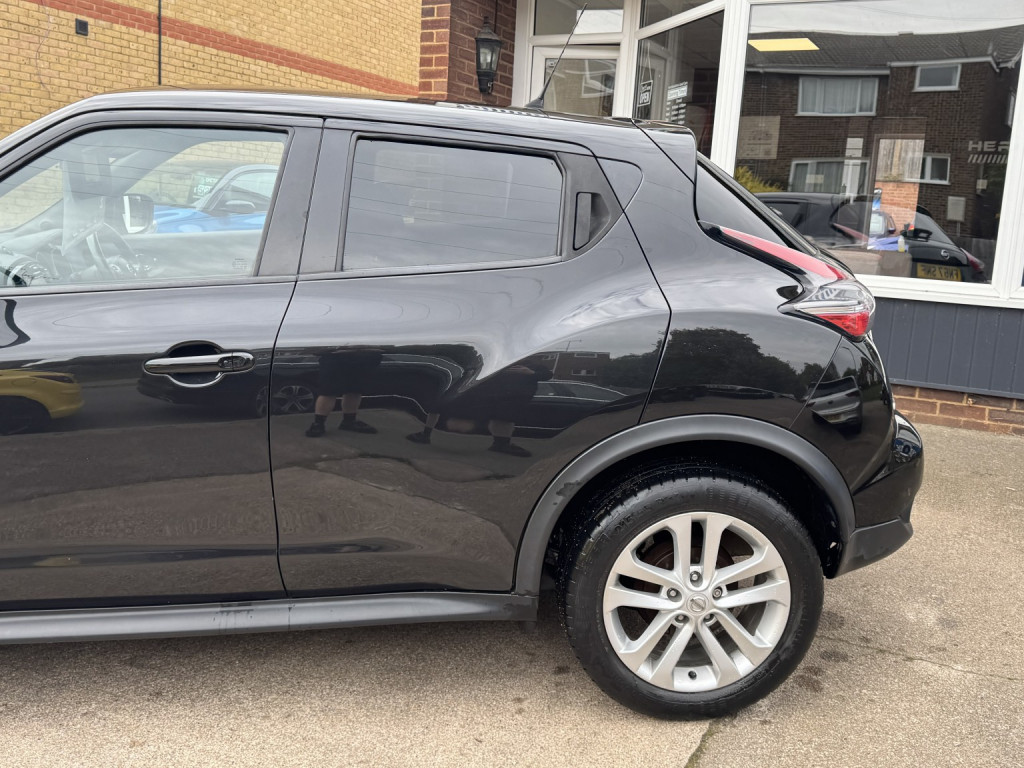 NISSAN JUKE