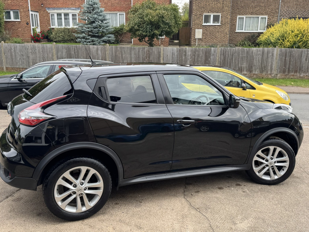 NISSAN JUKE