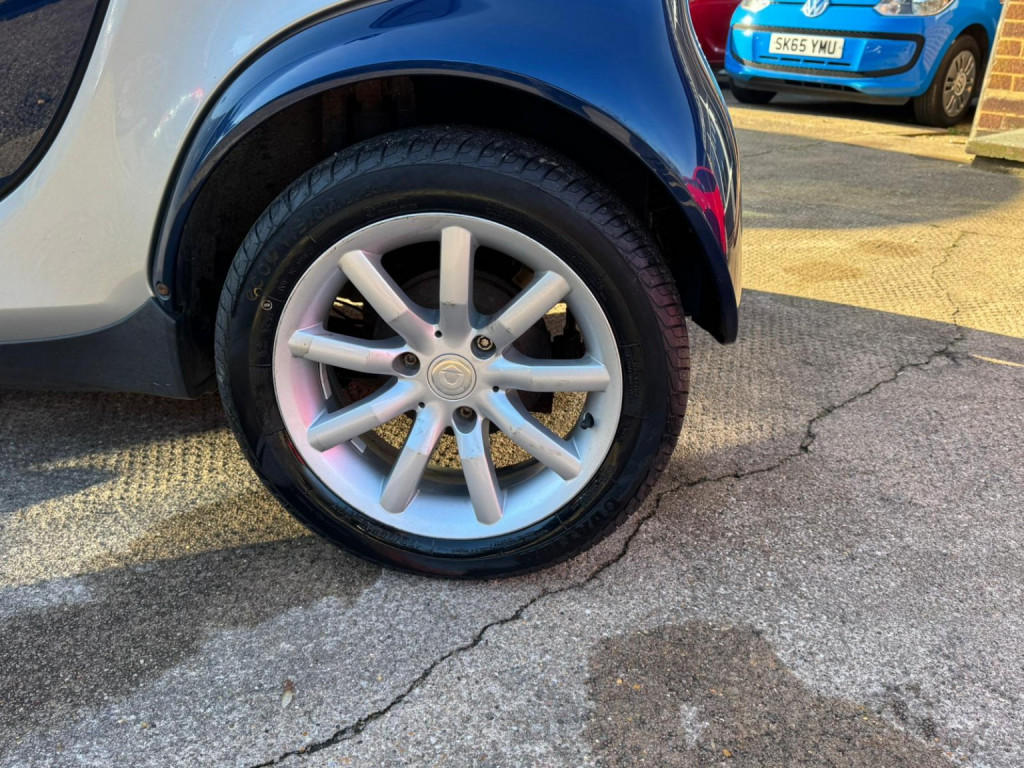 SMART FORTWO