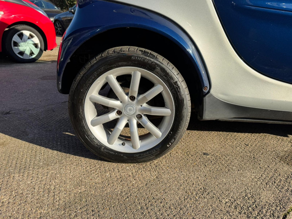 SMART FORTWO