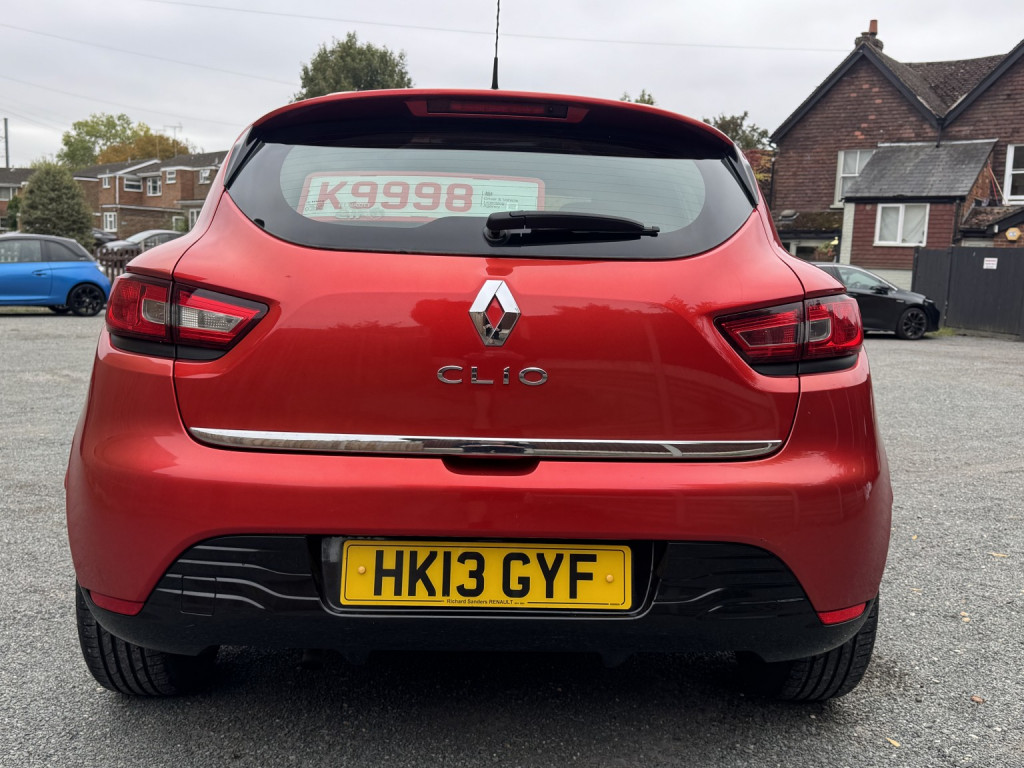 RENAULT CLIO