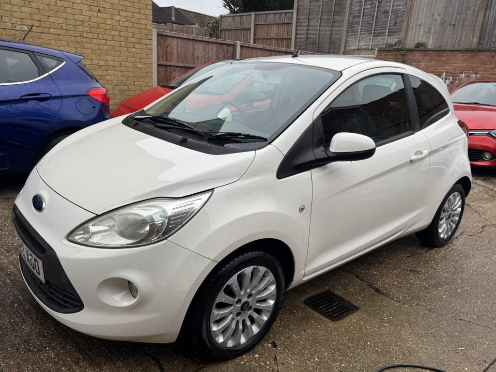 FORD KA