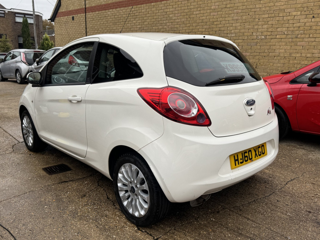 FORD KA