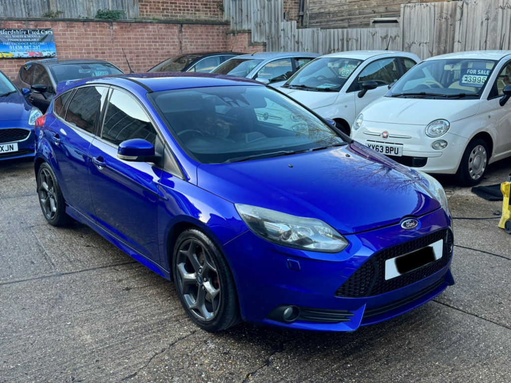 View FORD FOCUS 2.0 T EcoBoost ST-3