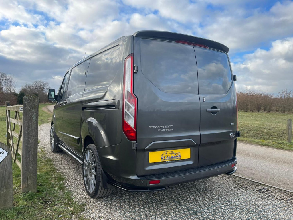 FORD TRANSIT CUSTOM