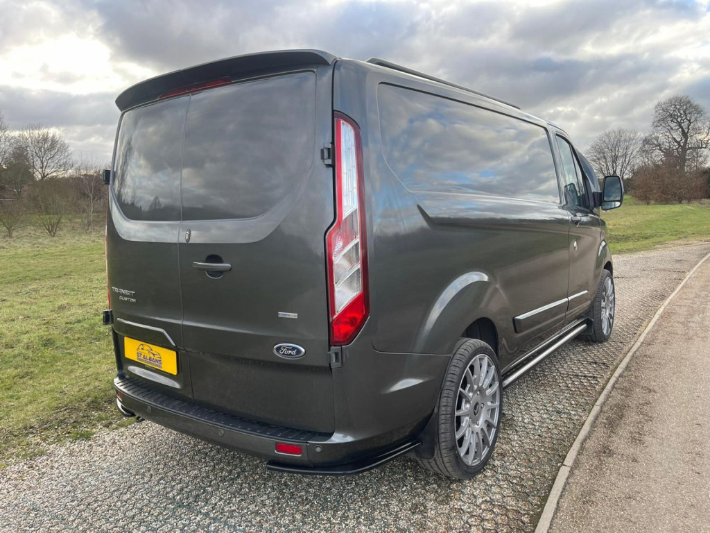 View FORD TRANSIT CUSTOM 280 LIMITED PV L1 H1 M SPORT STYLING