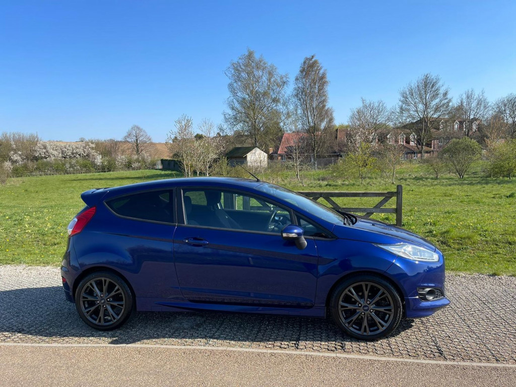 FORD FIESTA
