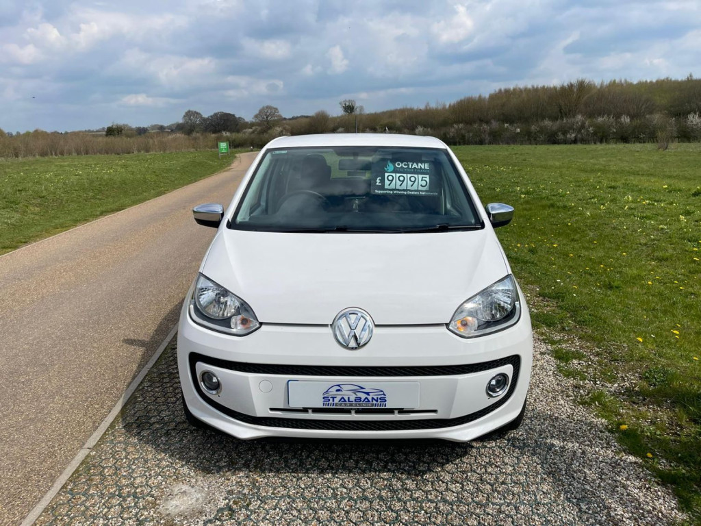 VOLKSWAGEN UP