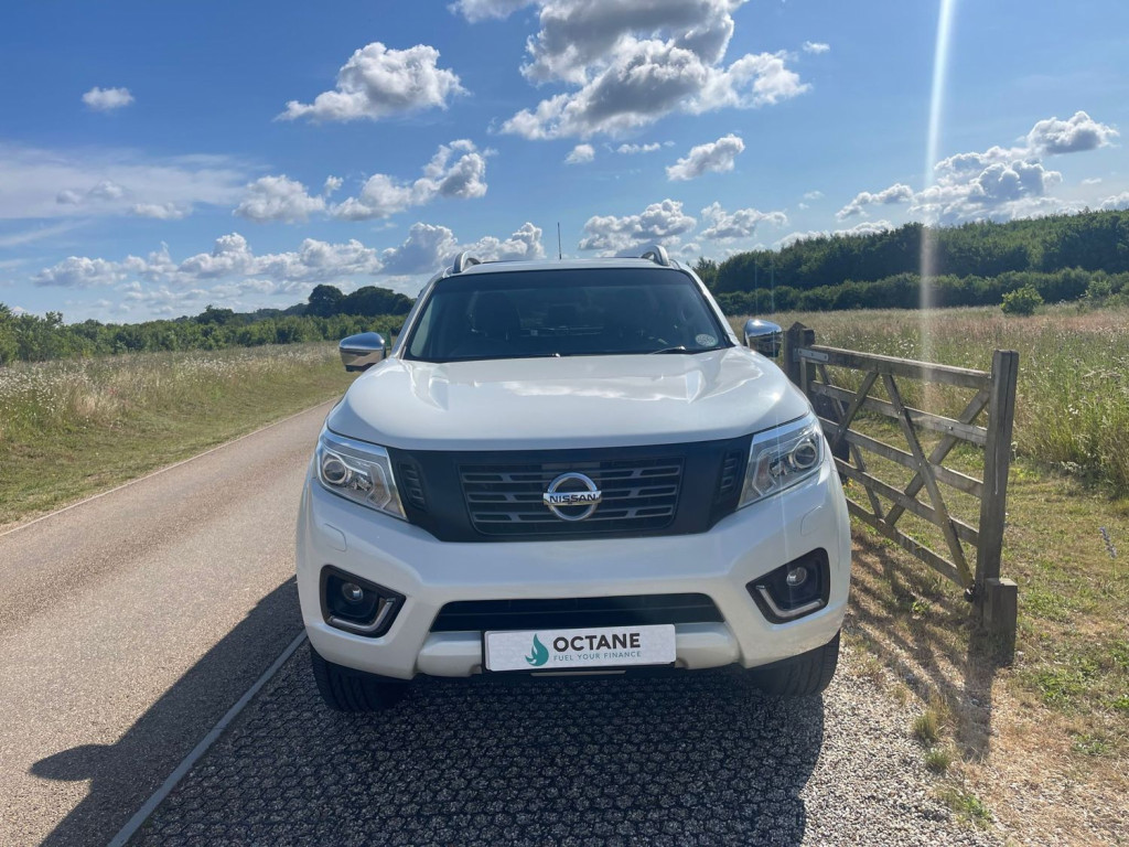 View NISSAN NAVARA DCI TREK MINUS 1 4X4 SHR DCB No VAT