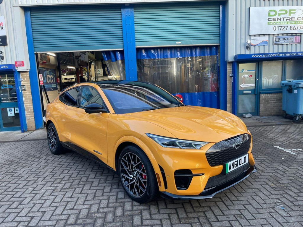 View FORD MUSTANG Extended Range 91kWh GT