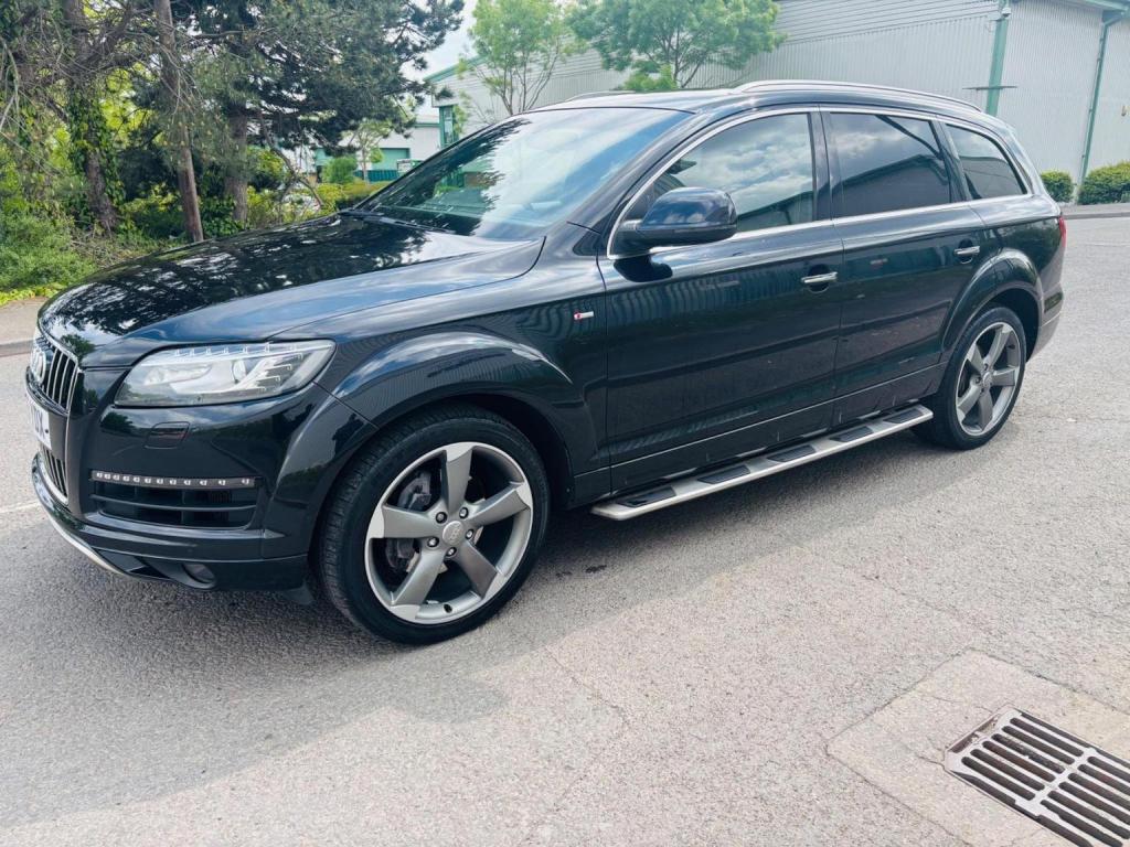 AUDI Q7