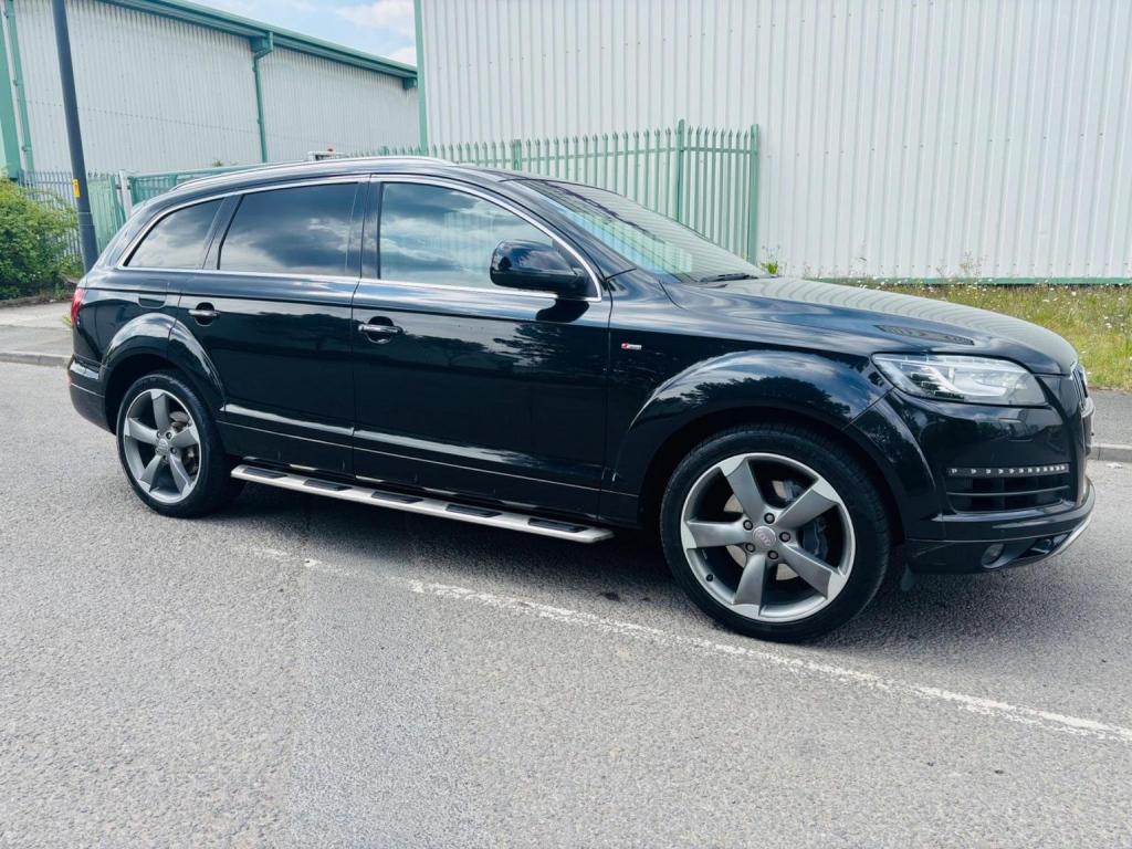 AUDI Q7
