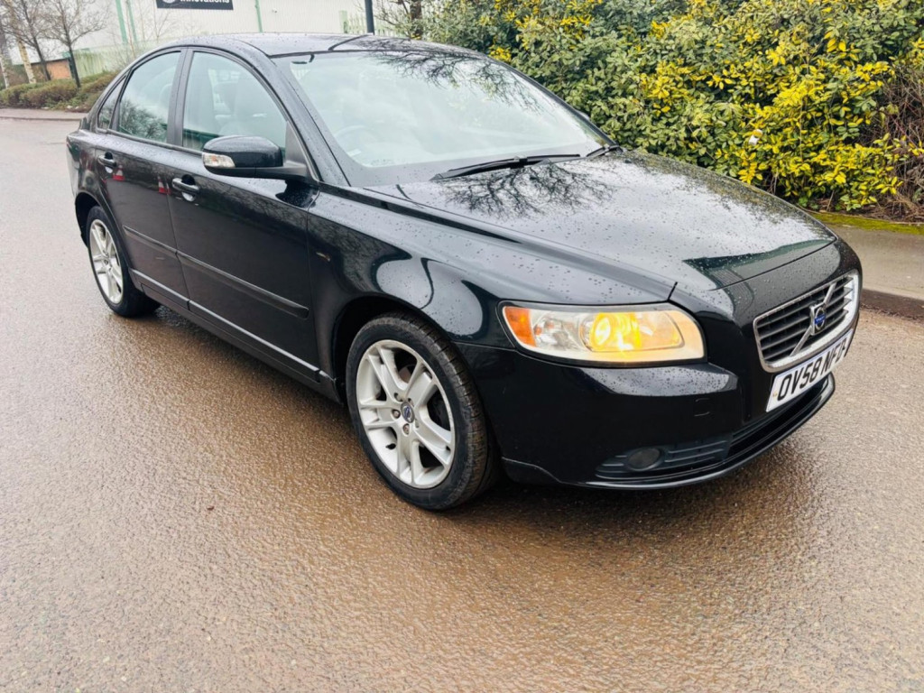 VOLVO S40