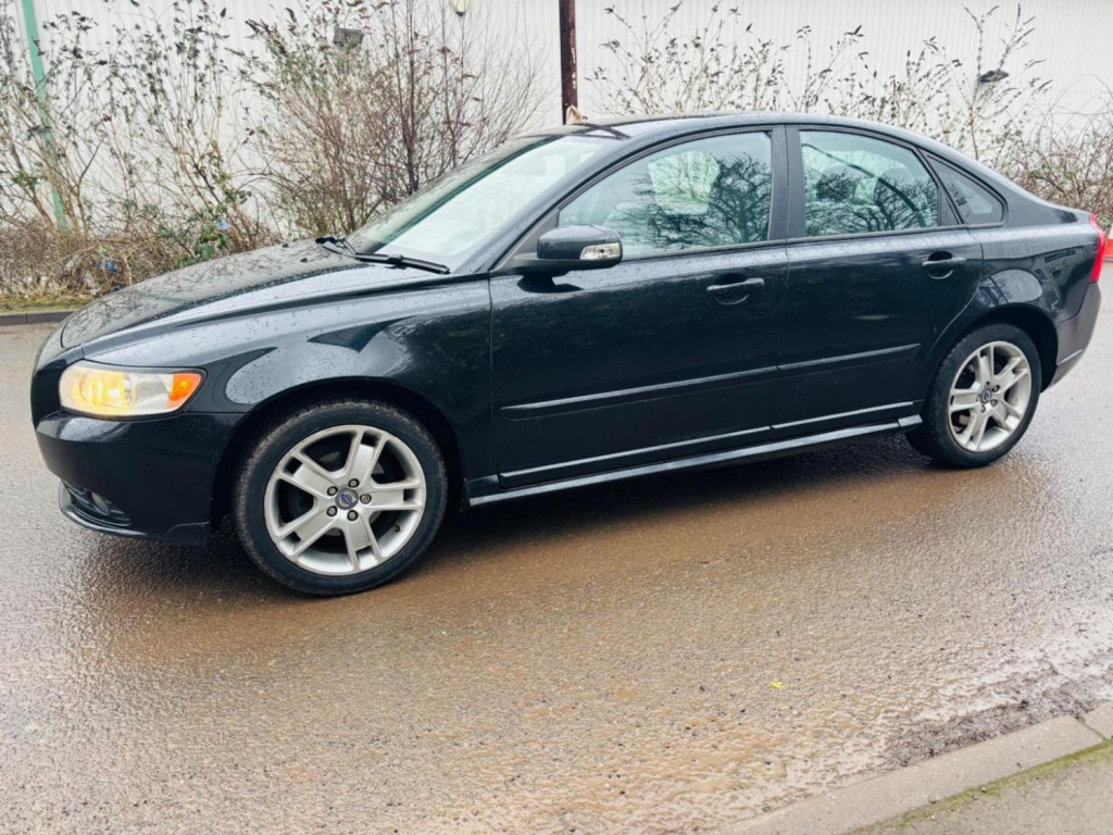 VOLVO S40